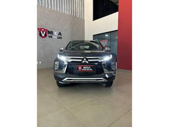 MITSUBISHI PAJERO SPORT 2.4 16V MIVEC TURBO DIESEL HPE-S AWD AUTOMÁTICO